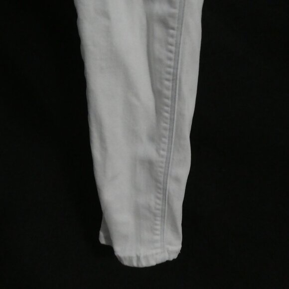 BULLHEAD DENIM CO - High Rise - Skinniest | size 3 | Light Blue Distressed Denim - Picture 8 of 16